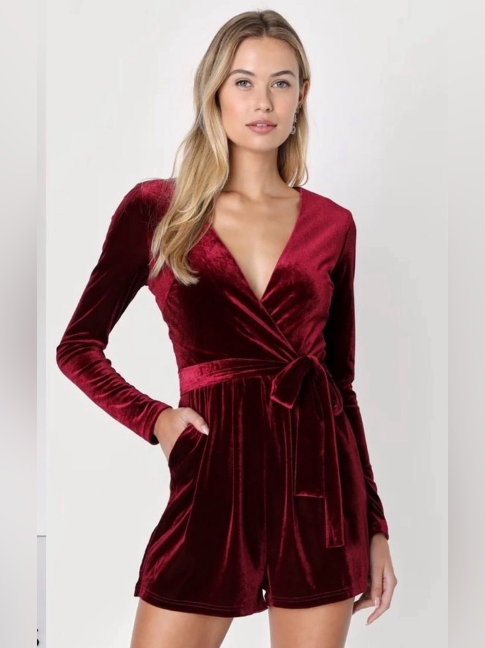 Lulu’s Dark Romantic Moves Burgundy Velvet Romper Long Sleeve Faux Wrap XS Vamp